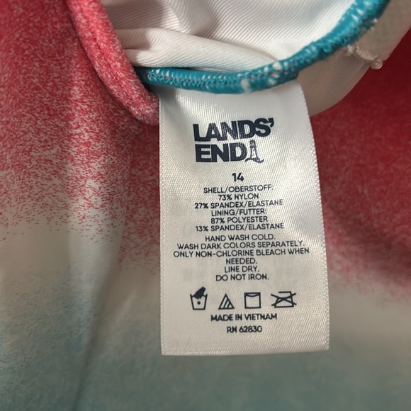 Lands End Swim Women’s Patriotic One Piece Swimsuit Size 14 Red White Blue NWT - Picture 6 of 6